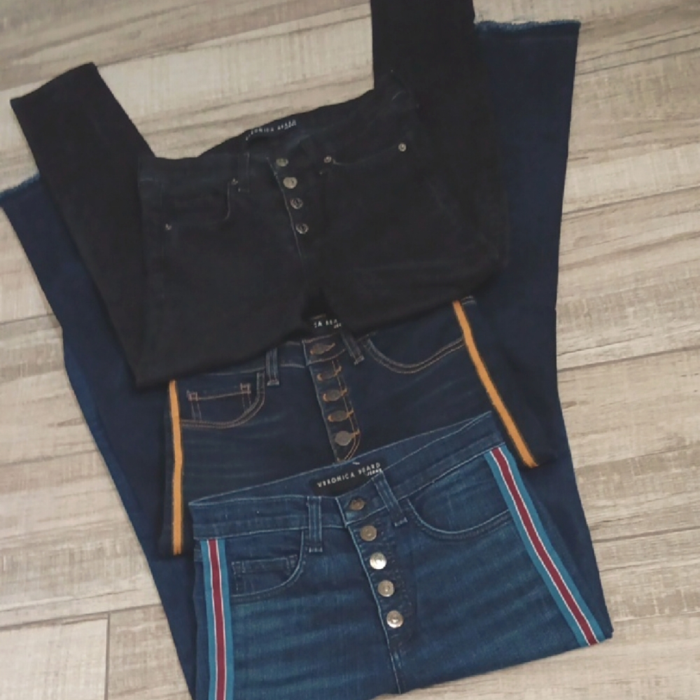 BUNDLE OF 3..VERONICA BEARD JEANS..
